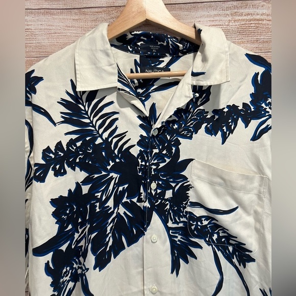 Mens Nautica Silk Button Down size XL - Picture 2 of 4